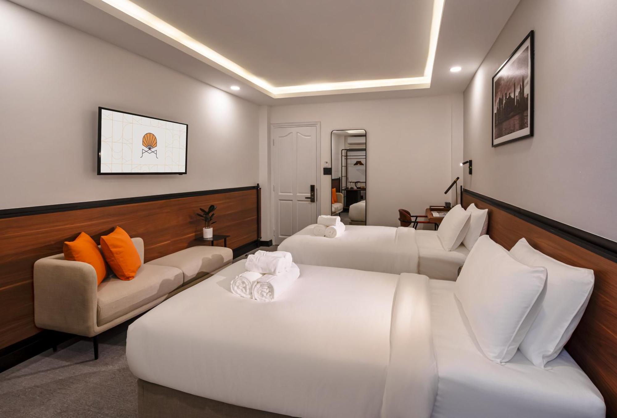 Metrolux Contemporary TP. Hồ Chí Minh