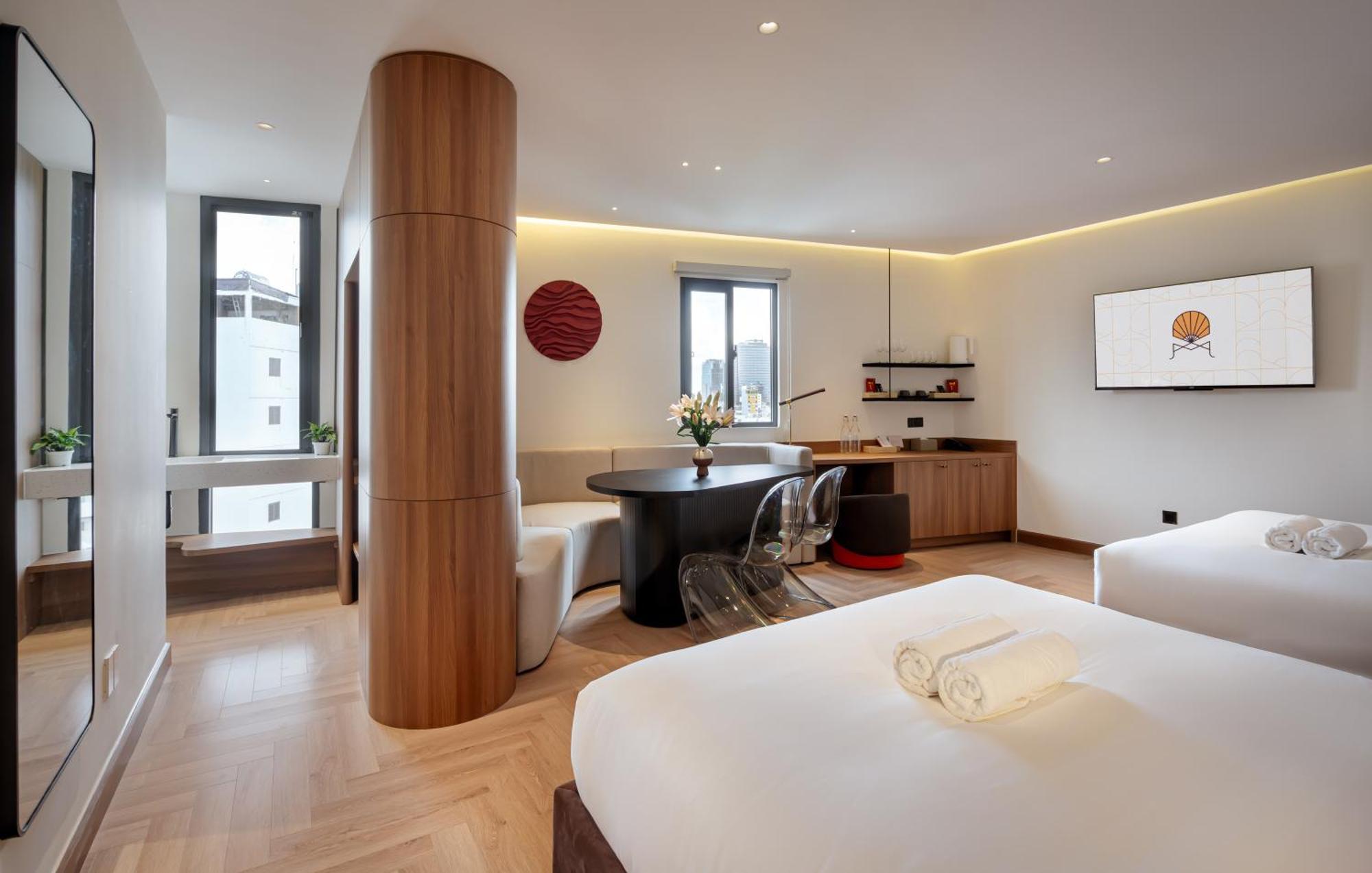 Khách sạn Metrolux Contemporary